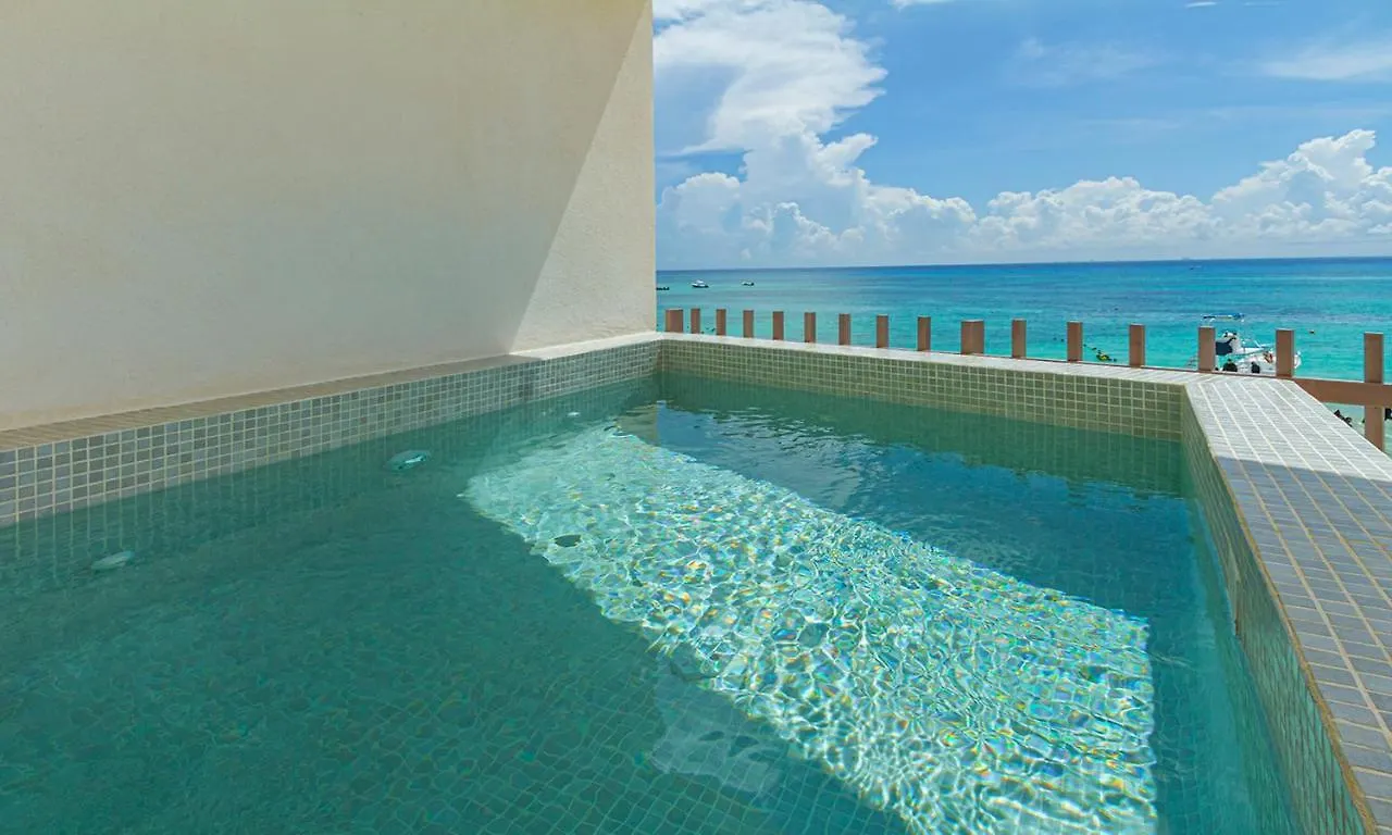 Ocean Blue Front Beach Apartamento Playa del Carmen
